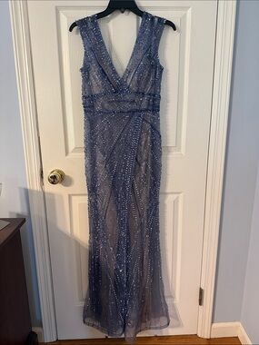 Ivonne D Beaded Sleeveless V-Neck Evening Gown in Periwinkle